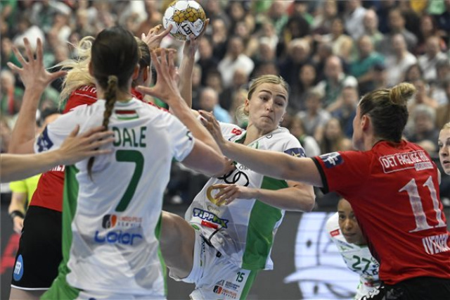 Női kézilabda BL - Team Esbjerg - Győri Audi ETO KC 