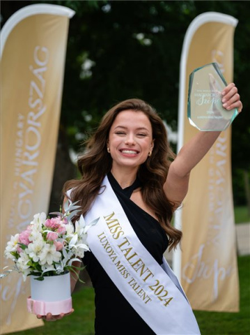 A Magyarország Szépe - Miss World Hungary szépségverseny felkészítő tábora Balatonfüreden 