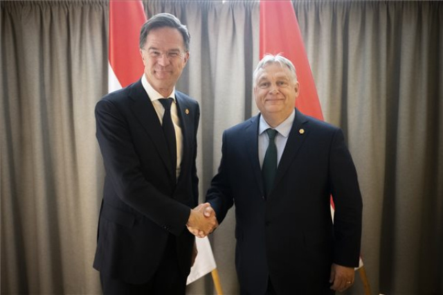 Orbán Viktor Mark Ruttével tárgyalt