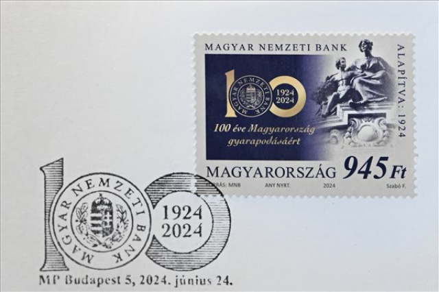 Alkalmi bélyeget bocsátott ki a százéves Magyar Nemzeti Bank tiszteletére a Magyar Posta