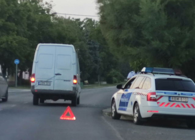 Baleset a Szerb utcában