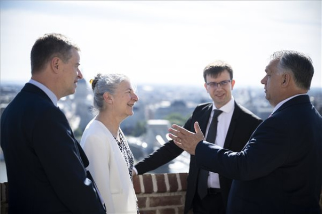 Uniós elnökség - Az Európai Tanács főtitkára részt vett a kormányülésen
