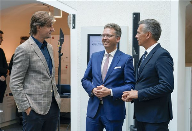 EU-elnökség - 1100 éve Európában, 20 éve az unióban címmel kulturális programsorozat indul