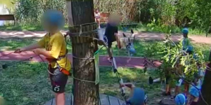 Bántalmazás a Szolnoki Kalandparkban