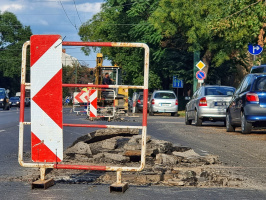 Aknafedlap csere Brüsszeli krt.