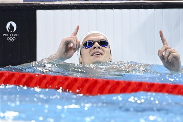 Párizs 2024 - Úszás - Kós Hubert aranyérmet nyert 200 háton