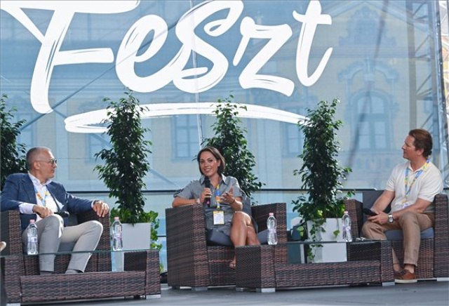MCC Feszt Esztergomban