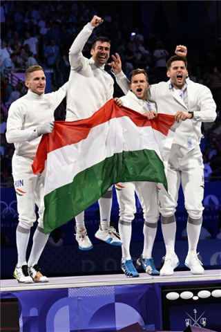Párizs 2024 - Vívás - Aranyérmes a magyar férfi párbajtőrcsapat