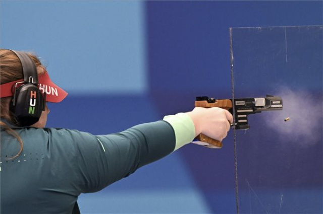 Párizs 2024 - Major Veronika bronzérmes sportpisztolyban