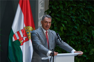 Lázár János Közlekedési infó címmel tartott sajtótájékoztatója 