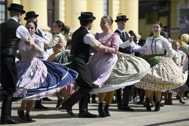 Augusztus 20. - A debreceni virágkarnevál 