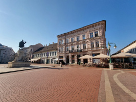 Klauzál tér