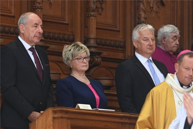 Pietro Parolin szentszéki államtitkár az esztergomi bazilikában mutatott be szentmisét