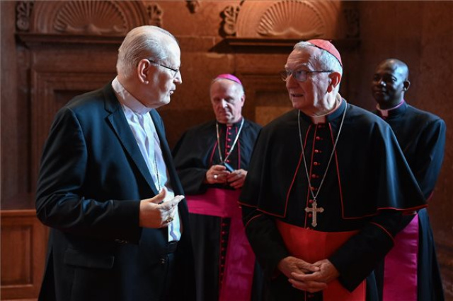 Pietro Parolin szentszéki államtitkár az esztergomi bazilikában mutatott be szentmisét