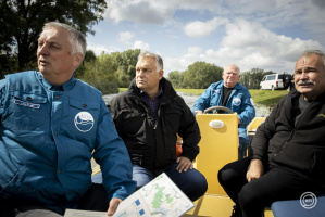 Ávíz-Orbán-Viktor
