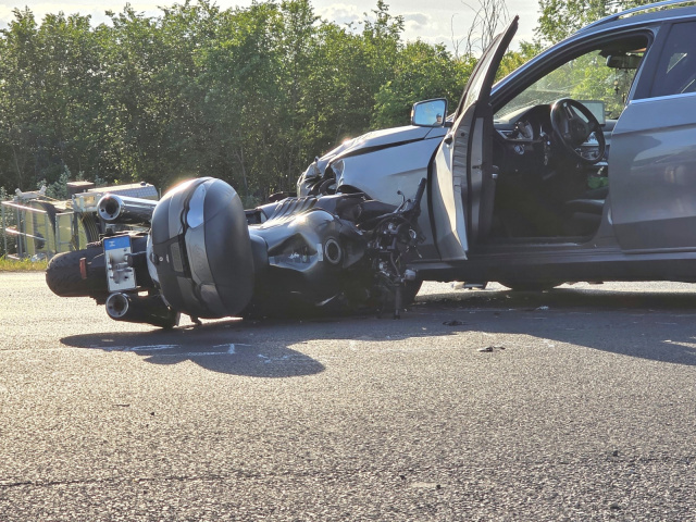Motoros ütközött személyautóval a 47-es főúton