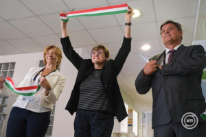 Új-kutatóközpont-nyílt-Karikó-Katalin-támogatásával