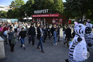 A gyülekezési jogról szóló törvény módosításának visszavonásáért tüntettek