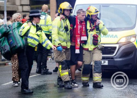 Tömegbe hajtott egy autós Liverpoolban