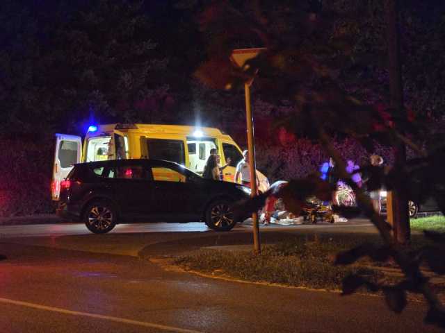Kerékpáros és autós ütközött a Thököly utcában