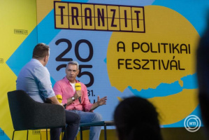 Lázár-János-Tranzit