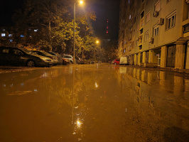 Csőtörés a Cső utcában
