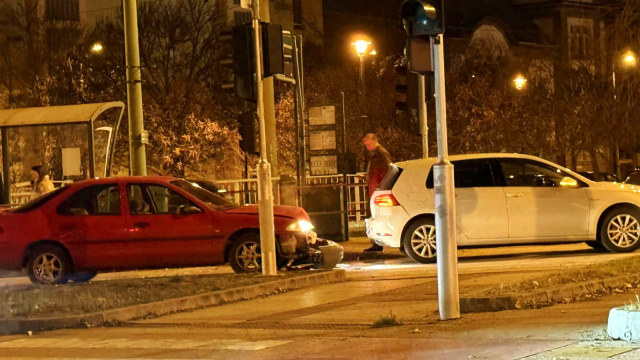 Baleset a Belvárosi híd újszegedi hídfőjénél
