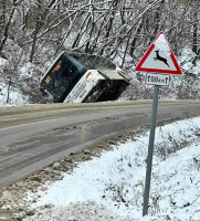 Volánbusz balesete Vácdukán