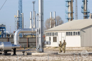 Katonák-az-algyői-földgáztárolónál