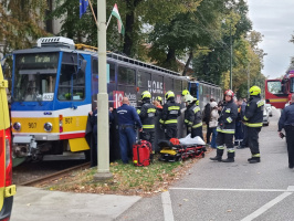 Elütött egy embert a 4-es villamos Szegeden