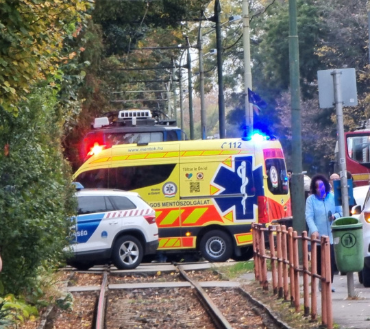 Elütött egy embert a 4-es villamos Szegeden