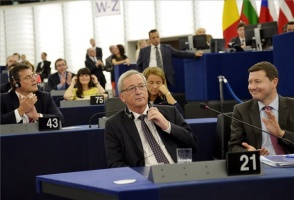EU-tisztújítás - Megválasztották Junckert az Európai Bizottság elnökének