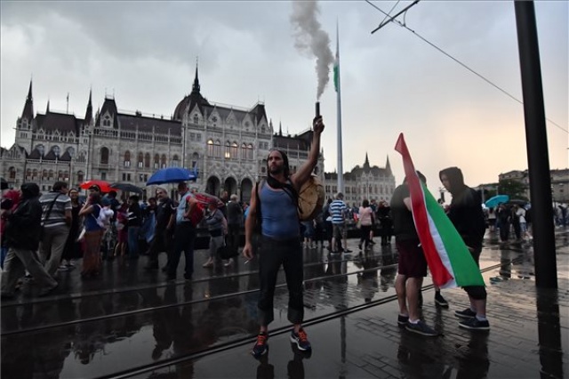 3.0 Mi vagyunk a többség - Tüntetés a demokráciáért - Demonstráció Budapesten