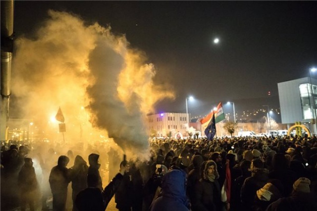 Kormányellenes demonstráció Budapesten