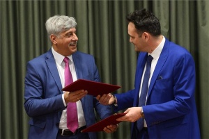 Együttműködési megállapodás született a magyar szeszesital-gyártás fejlesztése érdekében