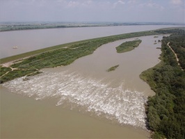 Dunai hajóbaleset - Szlovák segítséggel gyorsítják a Duna apadását