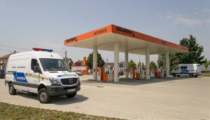 Kiraboltak egy benzinkutat Győrben