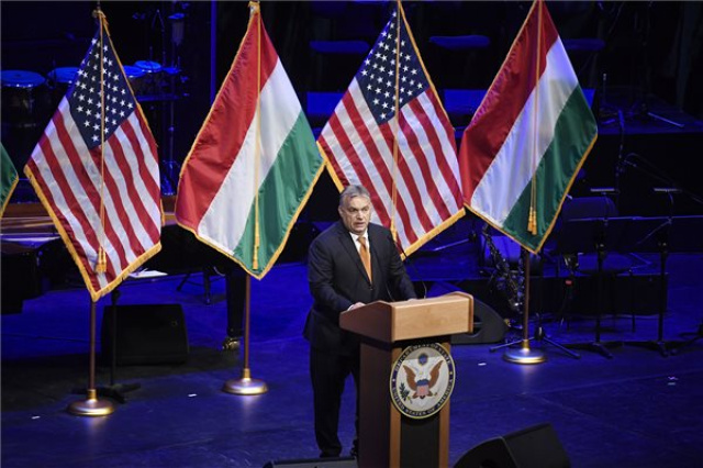 Fogadás a függetlenség napja alkalmából Budapesten