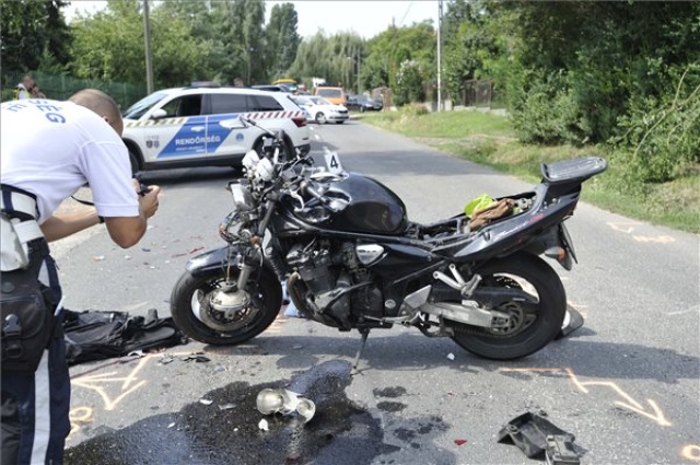 Meghalt egy motoros Pilisvörösváron
