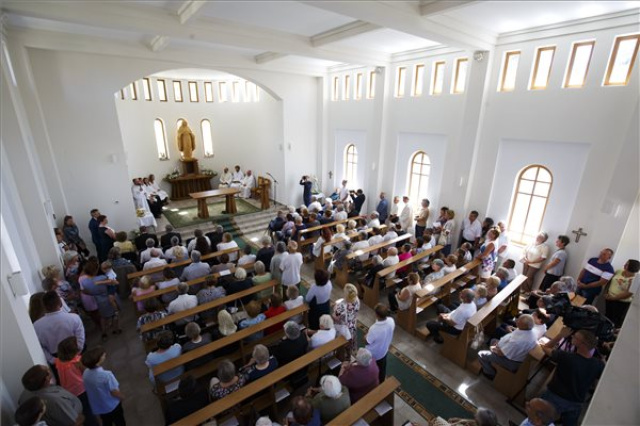 Új templomot szenteltek a Zala megyei Csapiban