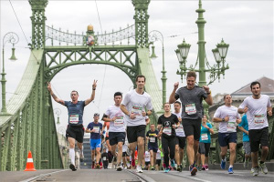 A 34. Spar Budapest Maraton 10 kilométeres távja 
