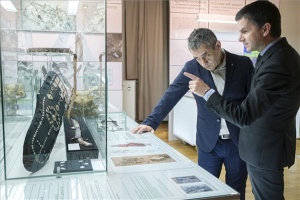 A honfoglalás korának temetőiről nyílt tárlat a Csíki Székely Múzeumban