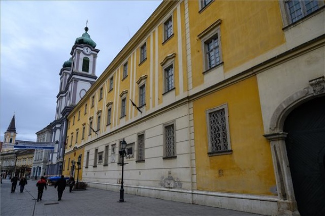 Árpád-ház Program - 5,5 milliárdból újul meg és bővül ki a székesfehérvári múzeum főépülete
