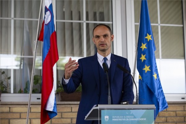 Koronavírus - Korlátozások nélkül átkelhetnek a határon a magyar és szlovén polgárok