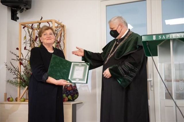 A Sapientia egyetem Bocskai-díjával tüntették ki Marosvásárhelyen Szili Katalint