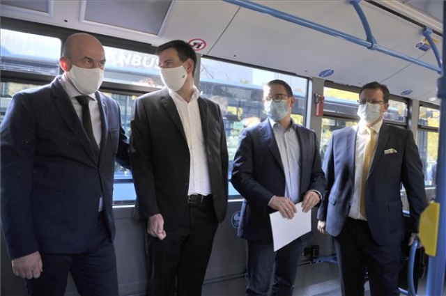 Hatvan új autóbusz áll forgalomba a budapesti és elővárosi közlekedésben