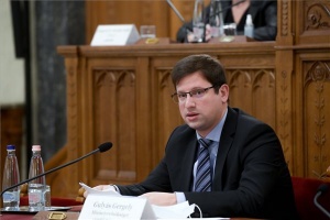 Gulyás Gergely éves meghallgatása az igazságügyi bizottság ülésén
