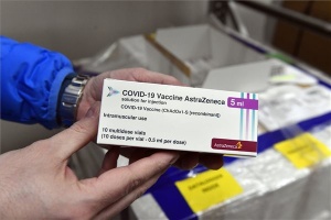Koronavírus - Újabb szállítmány érkezett az oxfordi AstraZeneca-vakcinából
