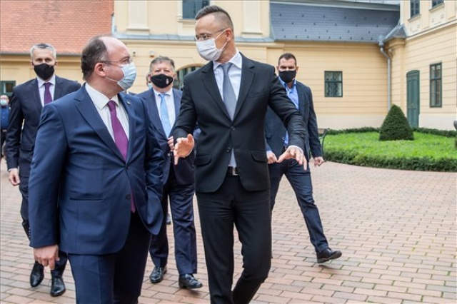 Magyar-román külügyminiszteri találkozó Gyulán