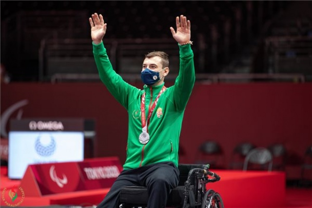 Paralimpia 2020 - Osváth Richárd ezüstérmes tőrben